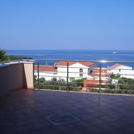 Villa Timea พรีมอชเตน ภายนอก รูปภาพ