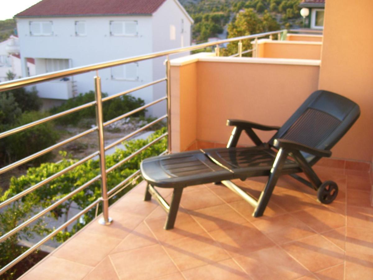 Villa Timea พรีมอชเตน ภายนอก รูปภาพ