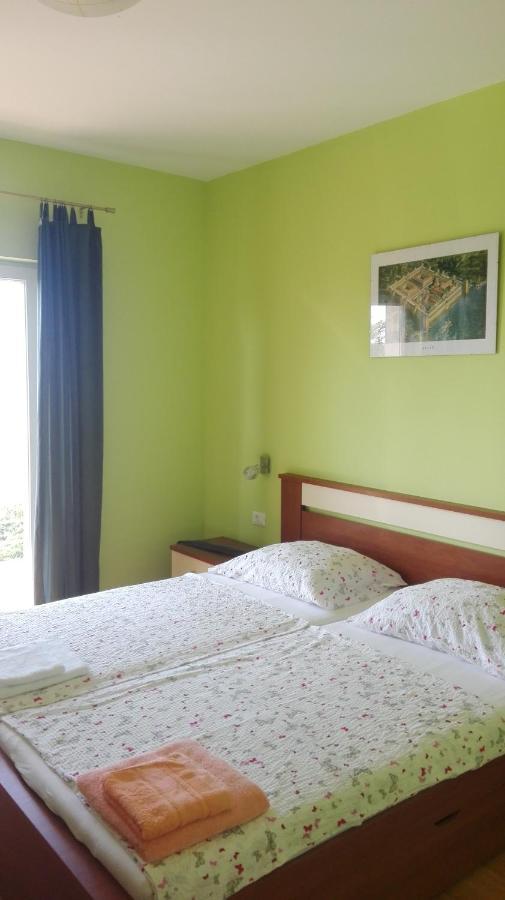 Villa Timea พรีมอชเตน ภายนอก รูปภาพ