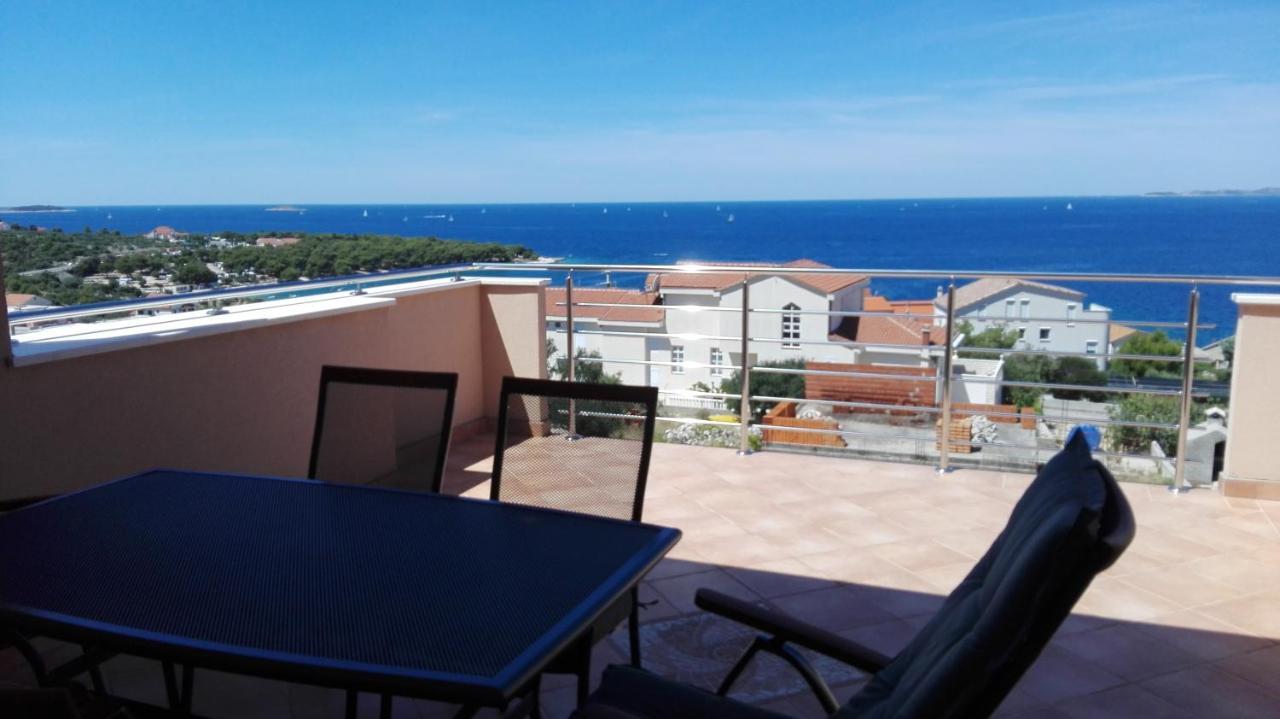 Villa Timea พรีมอชเตน ภายนอก รูปภาพ