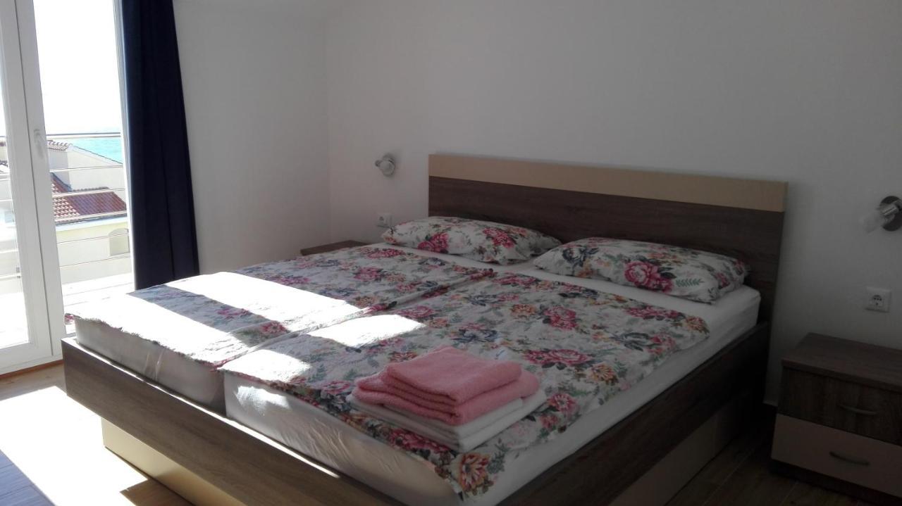 Villa Timea พรีมอชเตน ภายนอก รูปภาพ