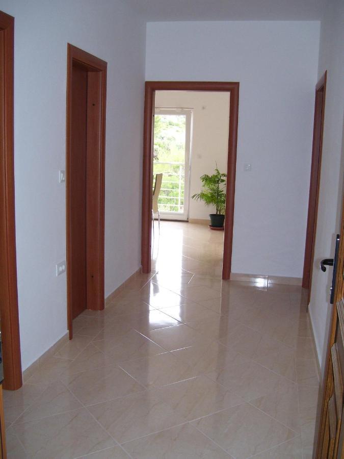 Villa Timea พรีมอชเตน ภายนอก รูปภาพ