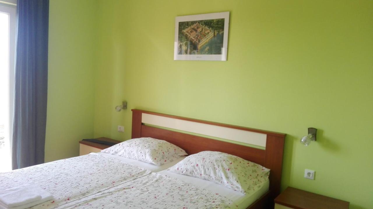 Villa Timea พรีมอชเตน ภายนอก รูปภาพ